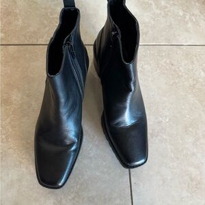 Andre Assous Black Leather Ankle Boots